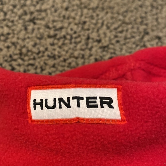 Hunter Red Fleece Boot Socks in Like New Condition - Picture 2 of 4